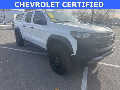 Certified 2024 Chevrolet Colorado Trail Boss w/ Advanced Trailering Package image 1