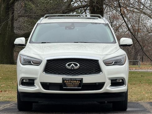 Used 2019 INFINITI QX60 Luxe w/ Essential Package image 11