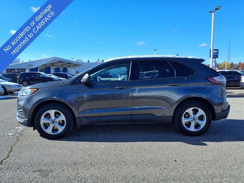 Used 2019 Ford Edge SE image 9