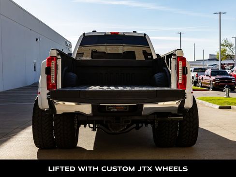 Used 2023 Ford F350 Lariat w/ Lariat Ultimate Package image 8