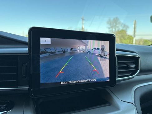 Used 2023 Ford Explorer XLT w/ Equipment Group 202A image 23