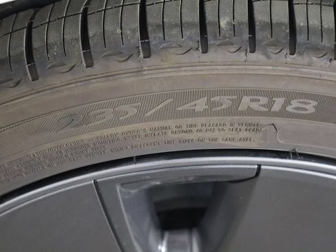 Used 2023 Tesla Model 3 Standard Range RWD image 42