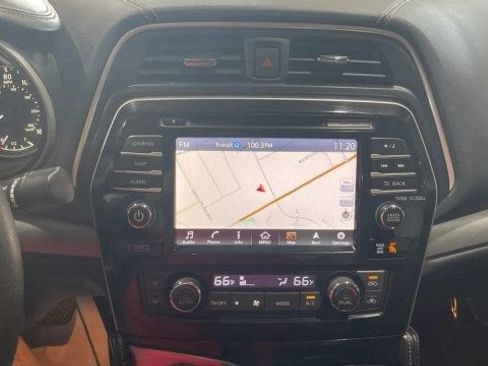 Used 2016 Nissan Maxima 3.5 SV FWD image 22