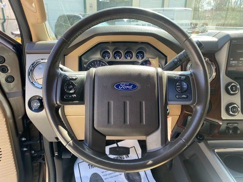 Used 2015 Ford F350 Lariat image 8