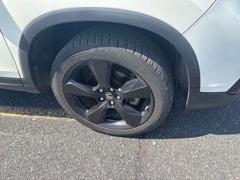 Used 2019 Honda Passport Elite image 9