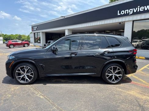 Used 2024 BMW X5 sDrive40i w/ M Sport Package RWD image 9