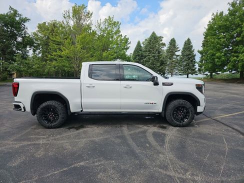Used 2022 GMC Sierra 1500 AT4X AWD/4WD image 7