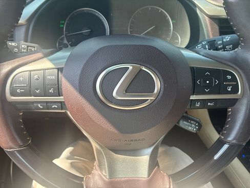 Used 2017 Lexus RX 350 AWD w/ Luxury Package image 6