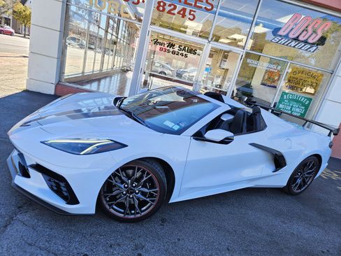 Used 2023 Chevrolet Corvette 2LT w/ Z51 Performance Package image 14