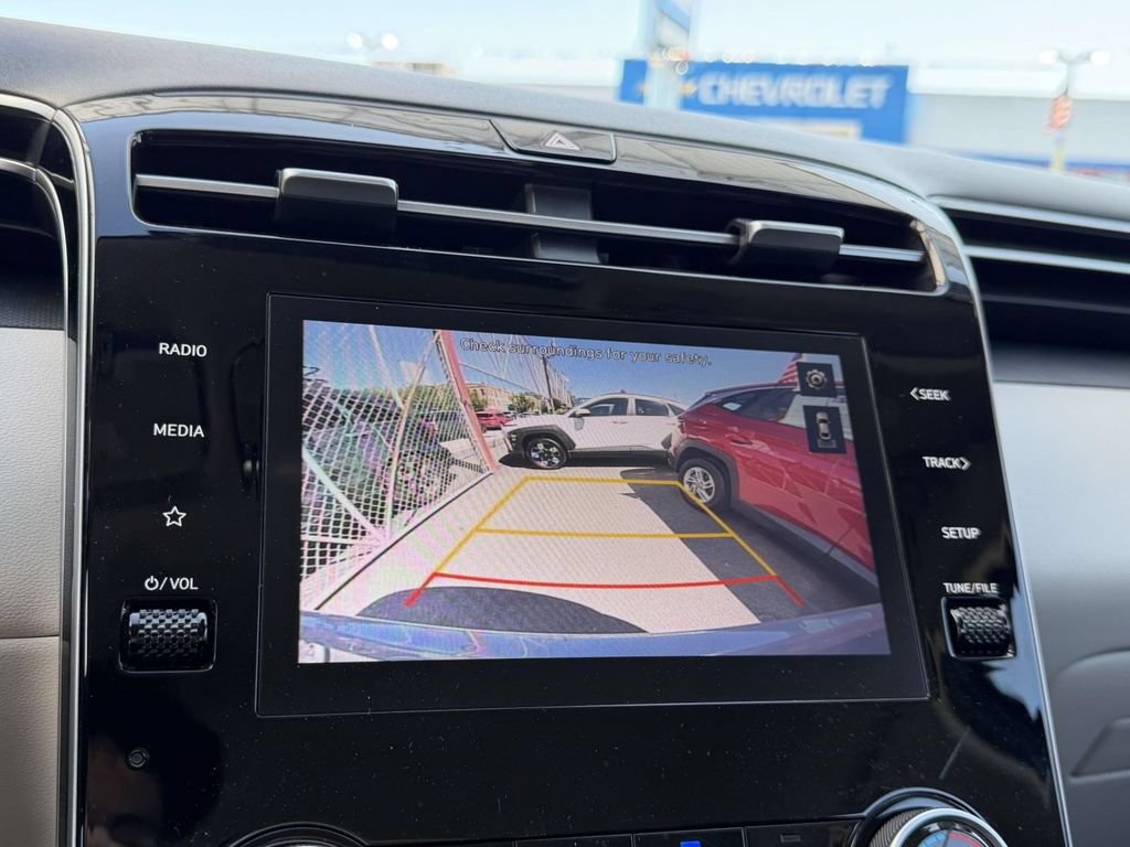 Certified 2024 Hyundai Tucson SE AWD/4WD image 28