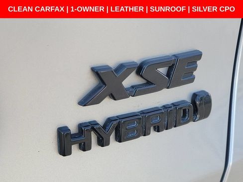 Used 2022 Toyota RAV4 XSE w/ XSE Grade Weather Package AWD/4WD image 10