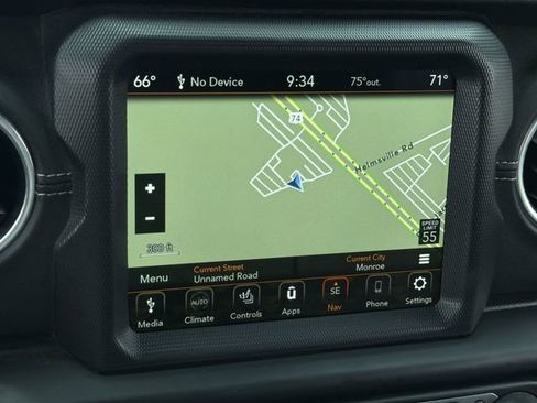 Used 2023 Jeep Wrangler Unlimited Sahara w/ Cold Weather Group AWD/4WD image 25