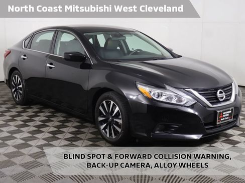 Used 2018 Nissan Altima 2.5 SV FWD image 1