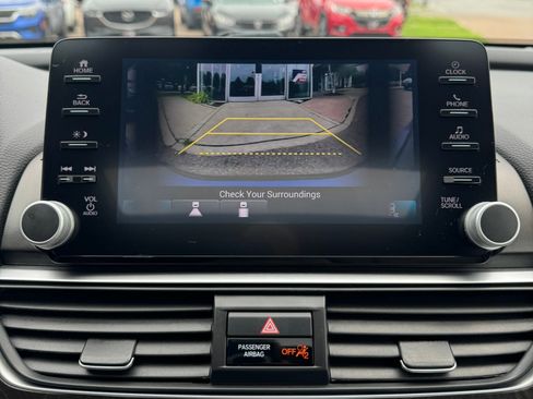 Used 2018 Honda Accord EX-L image 21