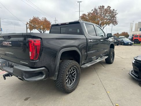 Used 2019 GMC Sierra 1500 Denali w/ Driver Alert Package II image 3