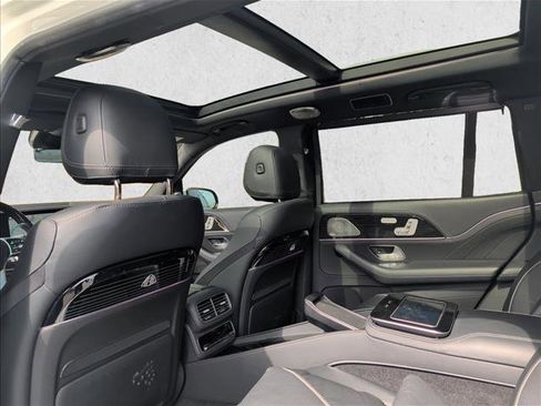 Certified 2022 Mercedes-Benz Maybach GLS 600 4MATIC image 16