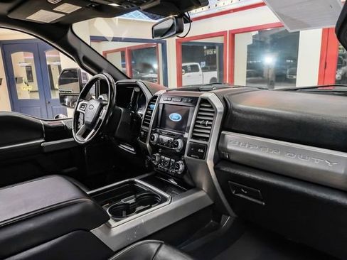 Used 2021 Ford F350 Platinum image 11