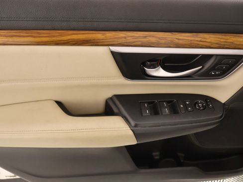 Used 2017 Honda CR-V EX-L image 16
