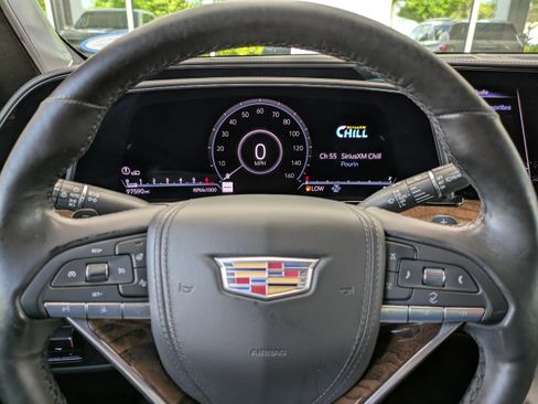 Used 2021 Cadillac Escalade Sport Platinum AWD/4WD image 33