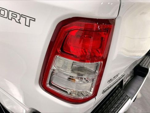 Used 2022 RAM 1500 Big Horn AWD/4WD image 29