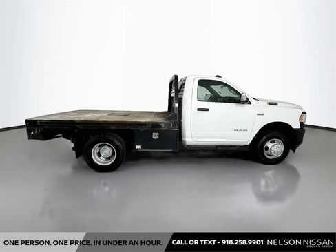 Used 2019 RAM 3500 Tradesman RWD image 4