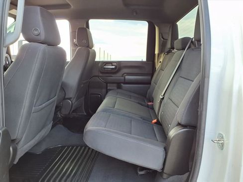 Used 2024 Chevrolet Silverado 2500 Custom w/ Custom Value Package image 13