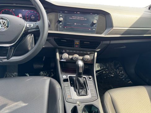 Used 2020 Volkswagen Jetta SEL image 10