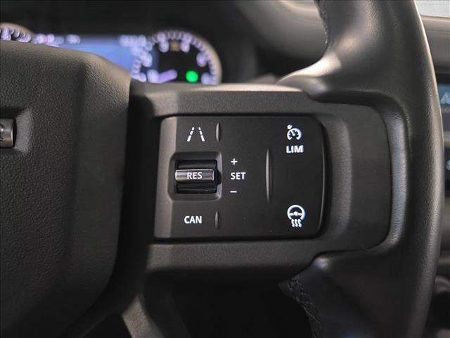 Used 2023 Land Rover Defender 110 X-Dynamic SE AWD/4WD image 17