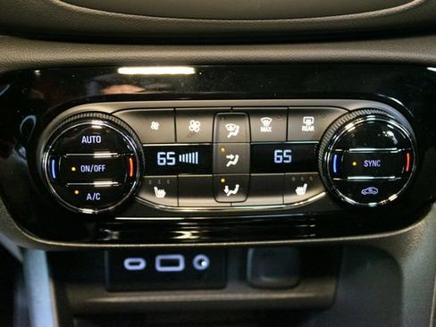 Used 2023 Buick Encore GX Select w/ Experience Buick Package AWD/4WD image 26