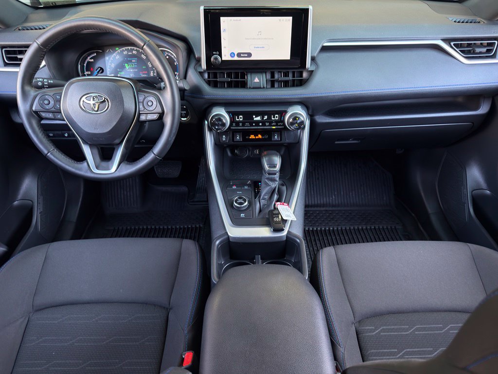 Used 2025 Toyota RAV4 SE w/ Convenience Package AWD/4WD image 12
