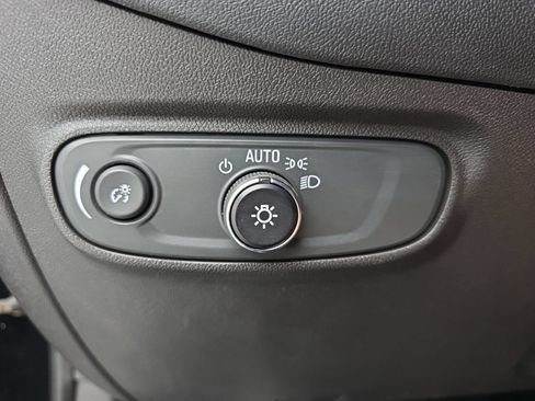 Certified 2023 Chevrolet Equinox RS AWD/4WD image 25