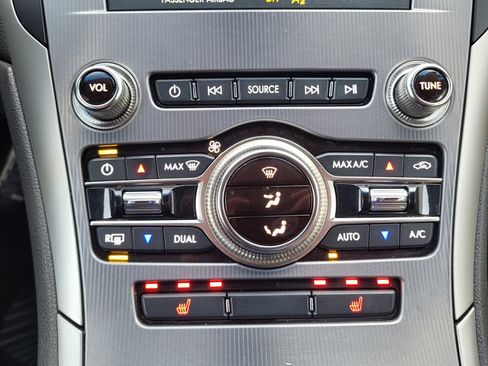 Used 2020 Lincoln MKZ w/ Convenience Package image 15