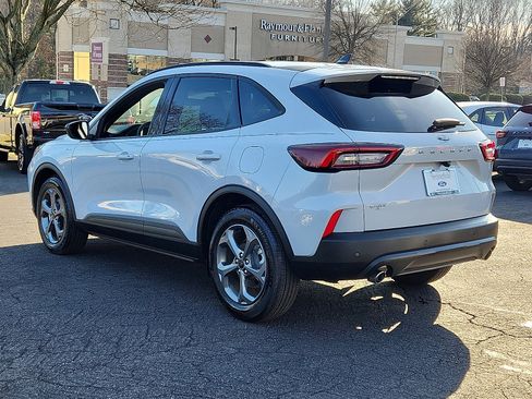 Used 2025 Ford Escape ST-Line w/ Tech Pack #1 image 4