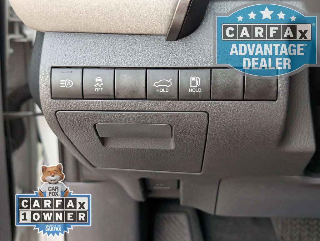 Used 2024 Toyota Camry SE FWD image 11