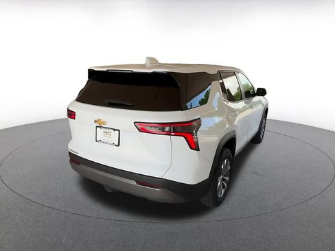 Used 2025 Chevrolet Equinox LT FWD image 15