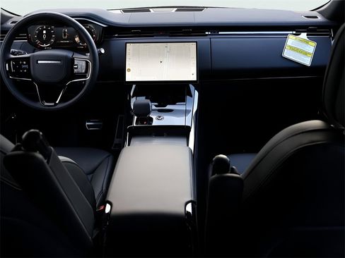 New 2026 Land Rover Range Rover Sport Dynamic SE image 14