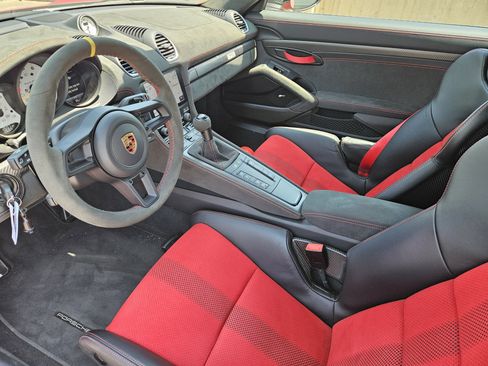 Certified 2025 Porsche 718 Boxster Spyder RS RWD image 4