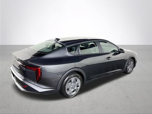 New 2026 Kia K4 FWD image 6