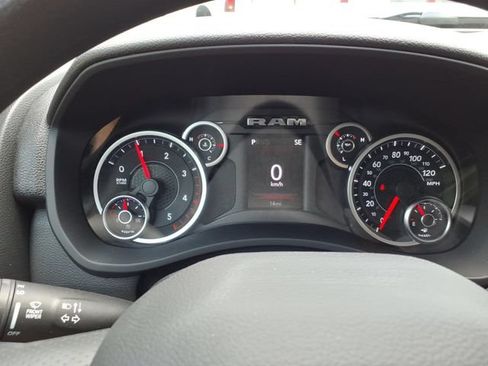 New 2026 RAM 2500 Tradesman AWD/4WD image 26