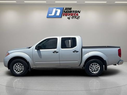 Used 2019 Nissan Frontier SV AWD/4WD image 8