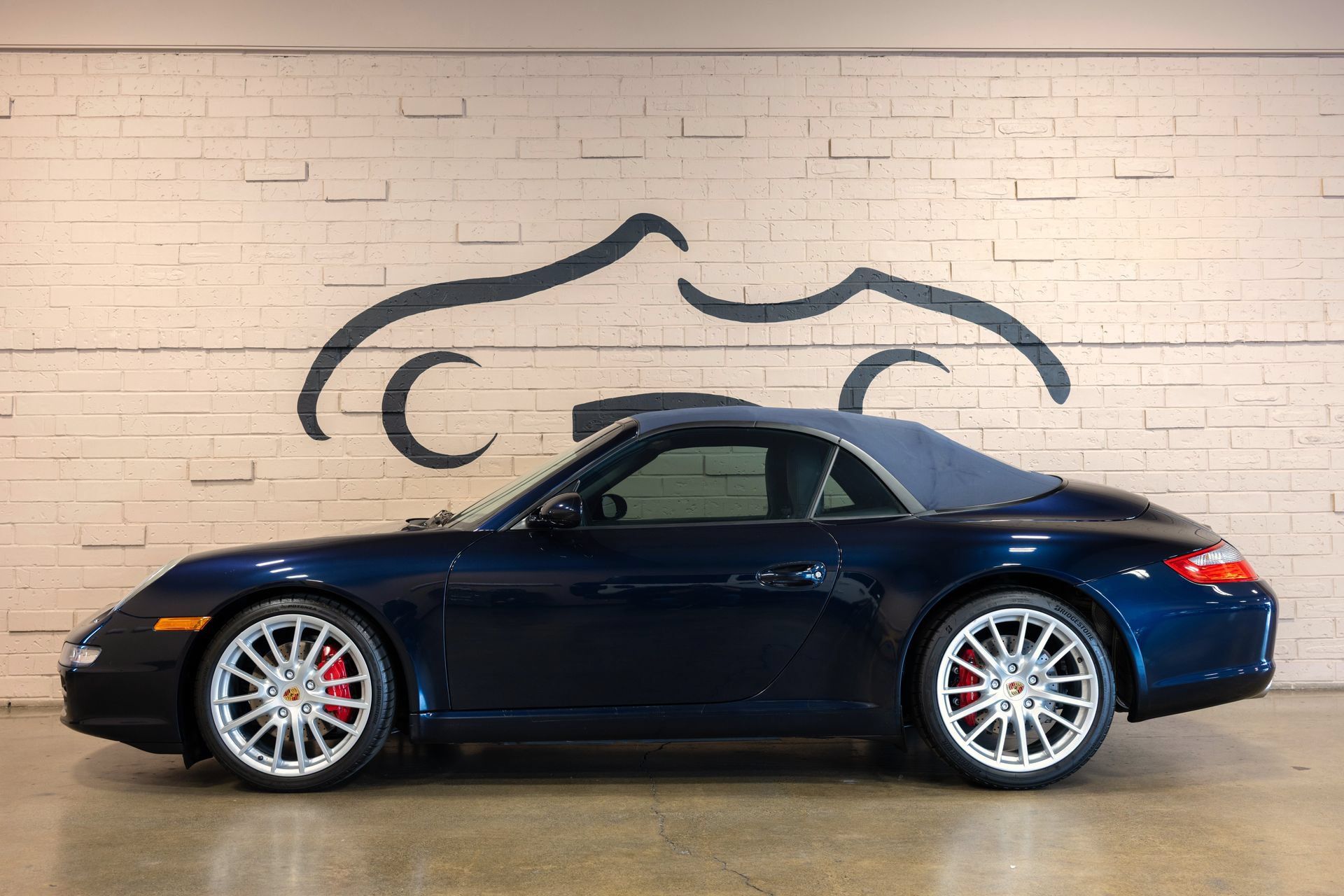 Used 2006 Porsche 911 Carrera S RWD image 13