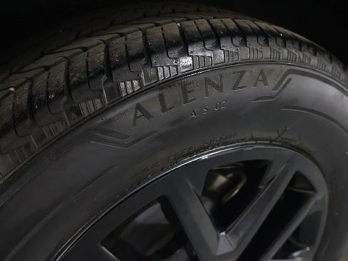 Used 2022 Chevrolet Equinox LS w/ LS Convenience Package image 30