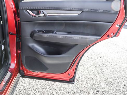 New 2025 MAZDA CX-5 Signature image 38