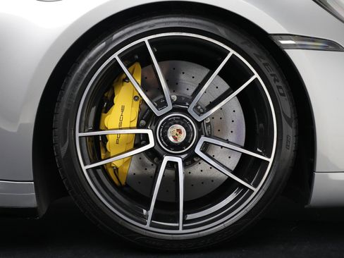 Used 2021 Porsche 911 Turbo S image 22