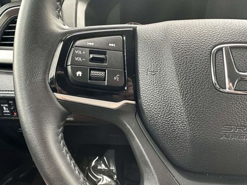 Certified 2025 Honda Odyssey EX-L image 16