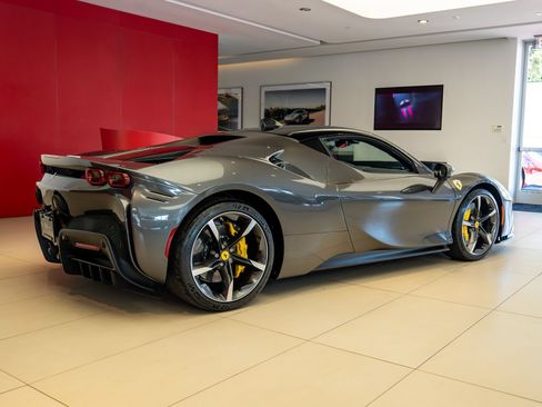 Certified 2023 Ferrari SF90 Stradale AWD/4WD image 6