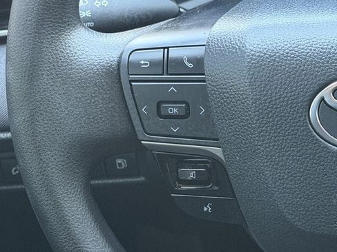 Used 2026 Toyota Camry LE w/ Convenience Package FWD image 13