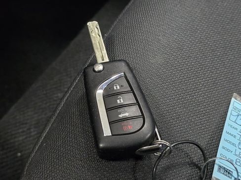 Certified 2024 Toyota Corolla LE image 32