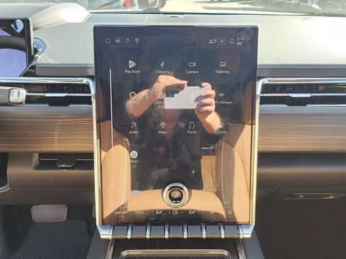 New 2026 GMC Sierra EV Denali image 32