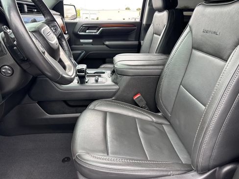 Used 2024 GMC Sierra 1500 Denali AWD/4WD image 15